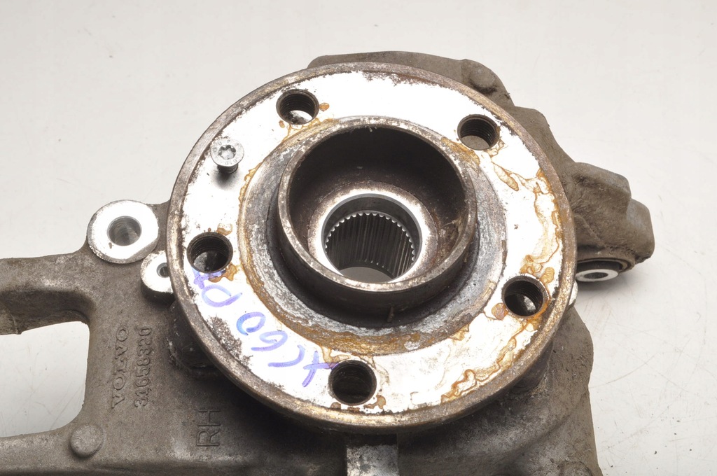 фото №6, Volvo xc60 ii поворотний кулак права задня 31658320