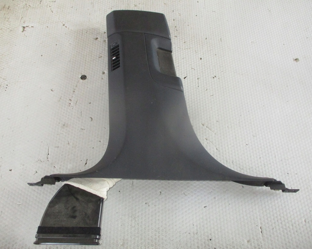 фото №1, Audi a8 d3 3,7 v8 защита обшивка стойка