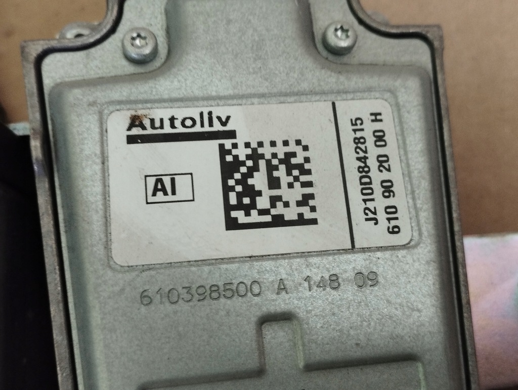 фото №10, Pas безопасности mercedes-benz оригинальный номер 610035800d