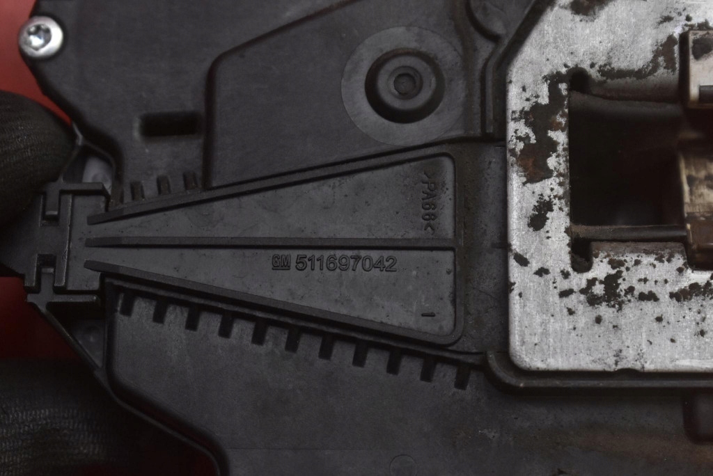 фото №9, Замок двері правий перед передній eu 13258274 opel corsa d 3d hb 06-11