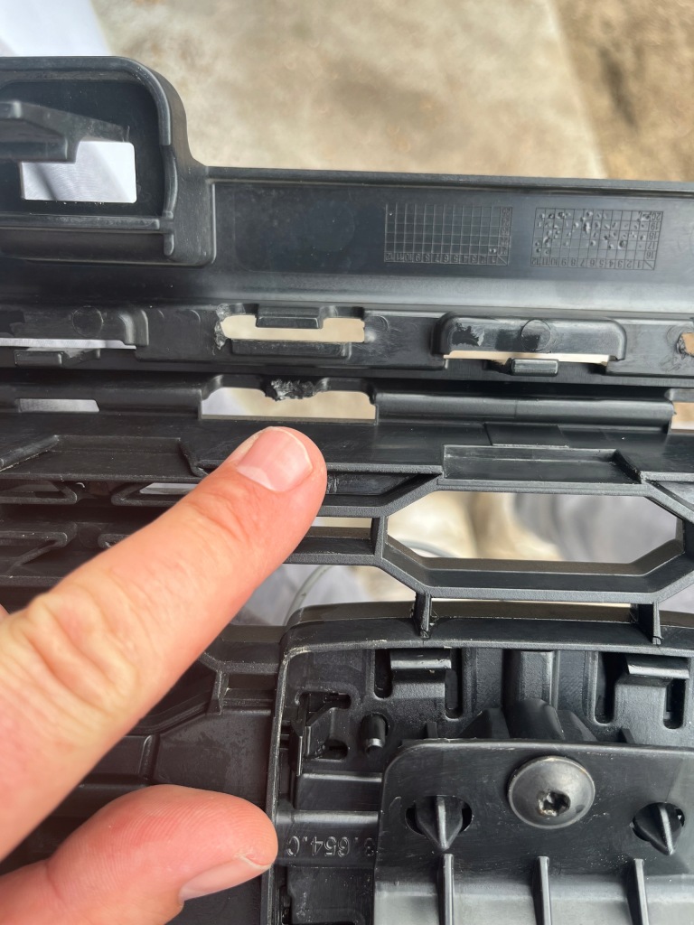 фото №8, Seat ibiza 6f 5 v fr 2017- решётка радиатора решётка радиатора оригинальный номер 6f0853654c