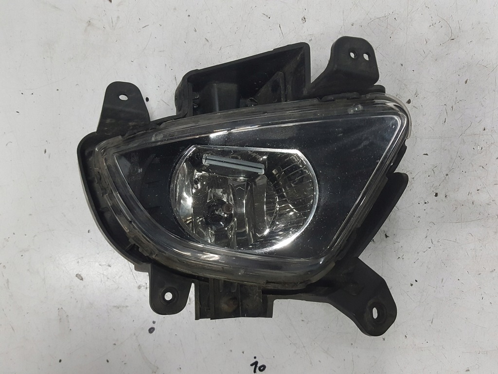 фото №1, Hyundai i30 lift 09-12r противотуманная фара левый