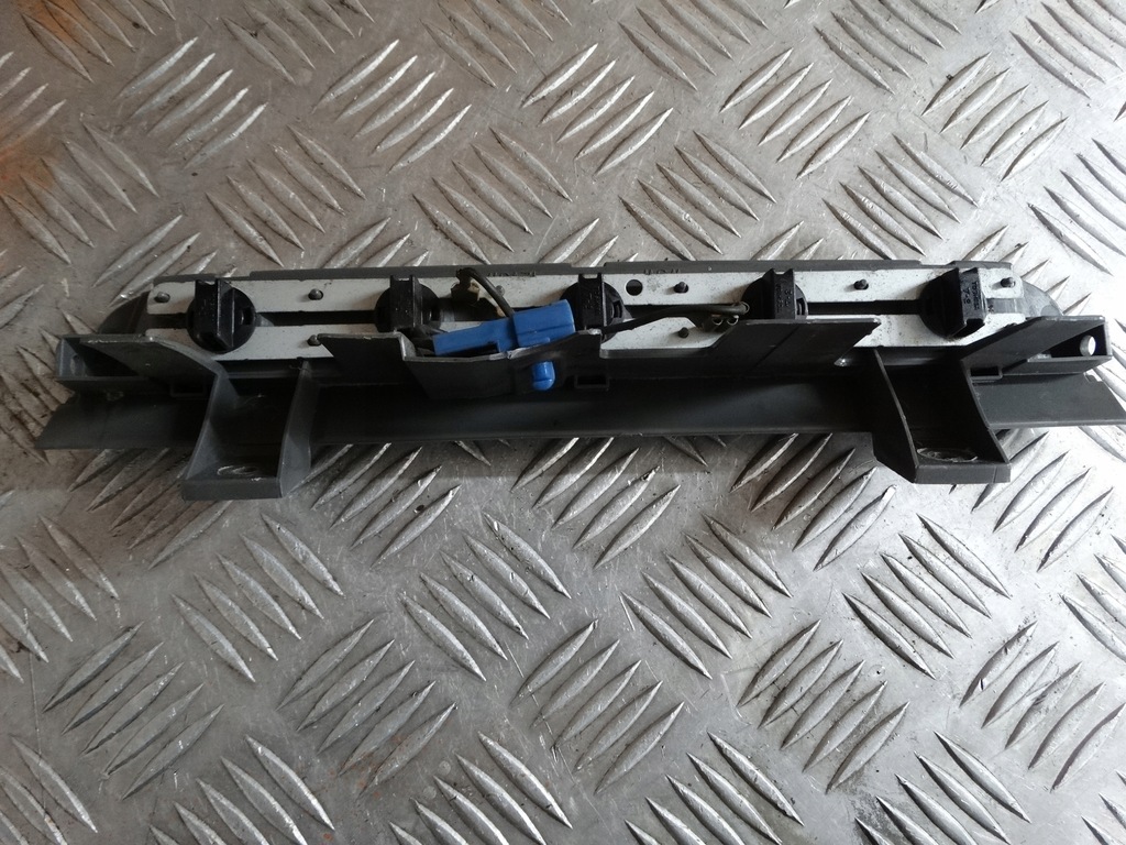 фото №5, Suzuki jimny свет третьего стоп-сигнал