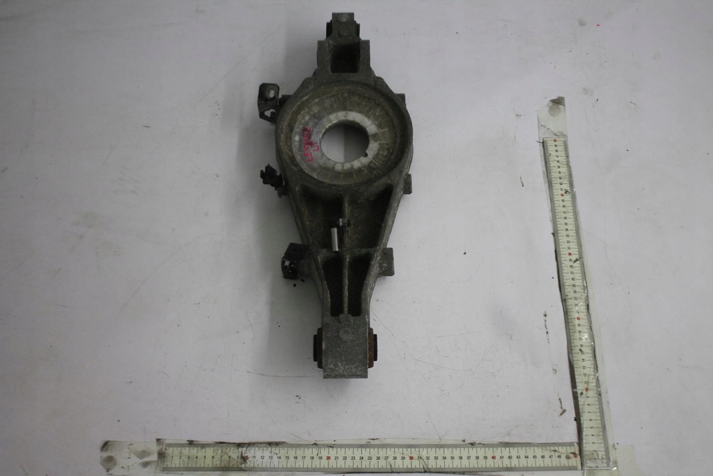 фото №1, Важіль лівий задня задній нижній maserati levante 16-