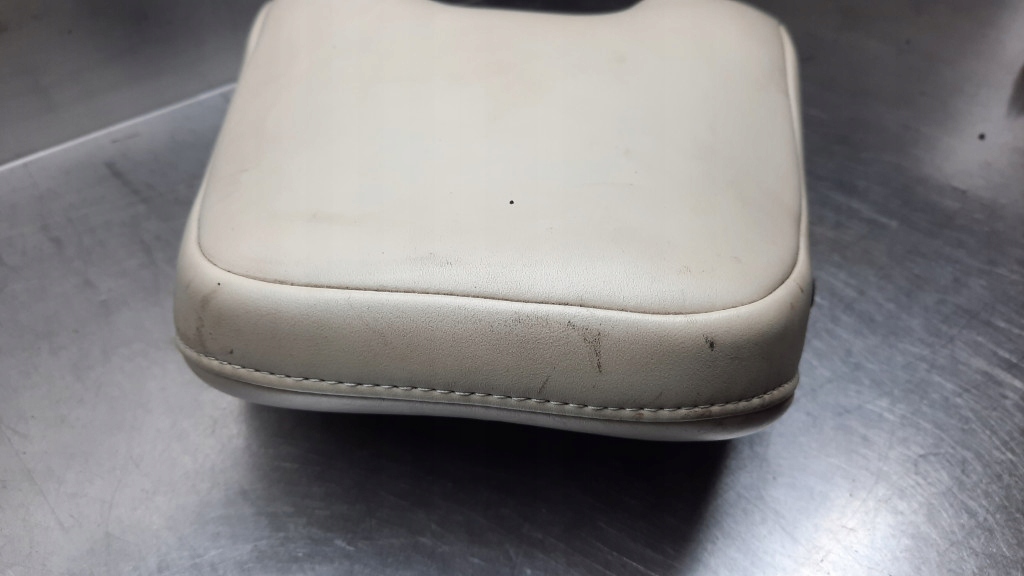 фото №11, Підголівник сидіння перед volvo v70 iii s80 ii 08-16r