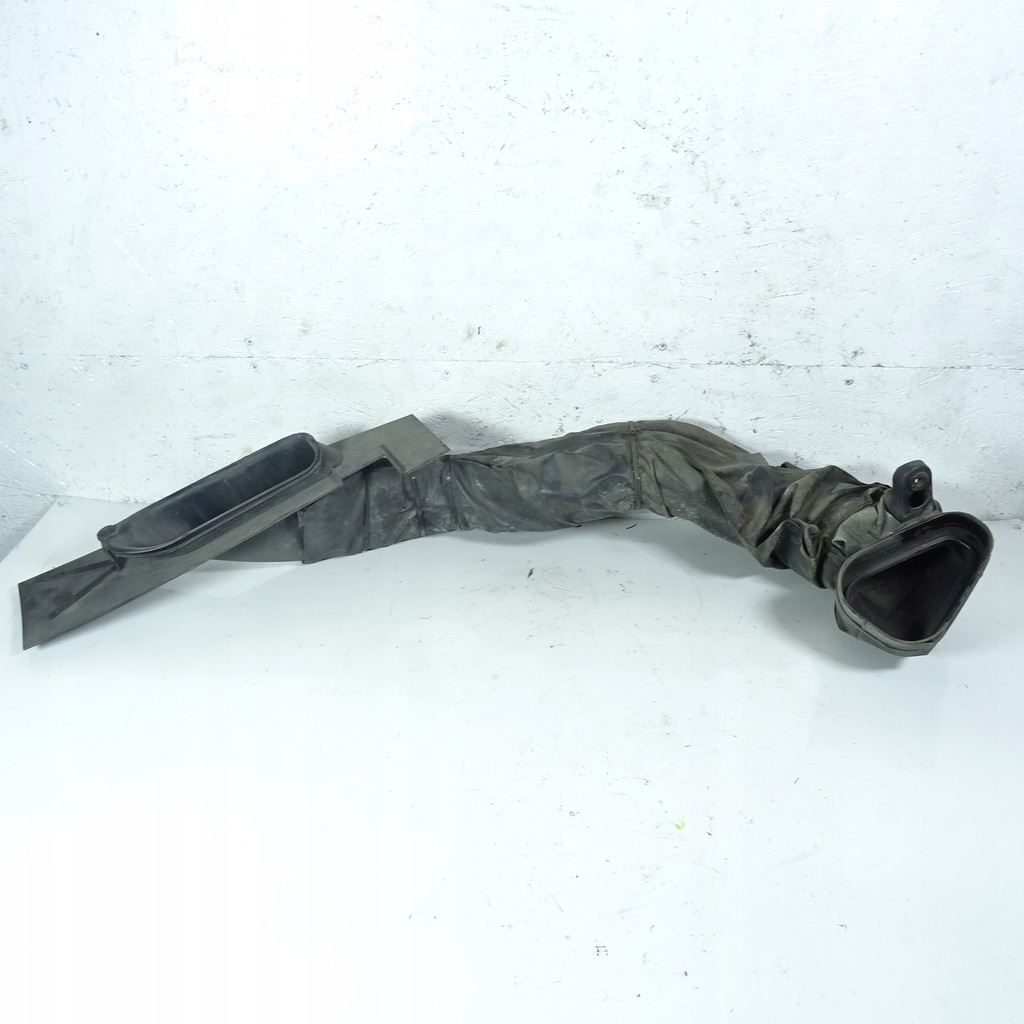 фото №1, Opel insignia a 2.0cdti труба воздуха 13288163