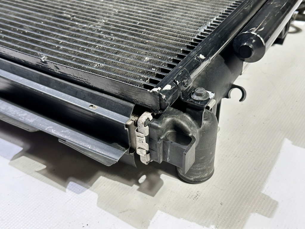 фото №7, Радиатор радиатор набор dodge charger challenger 6.4 srt 2015+