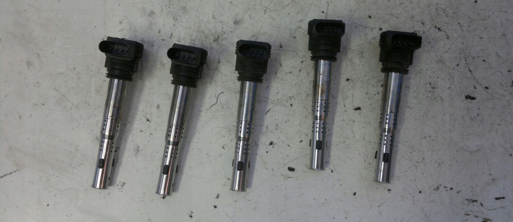 фото №1, Катушка зажигания 07k905715b vw jetta v 2.5