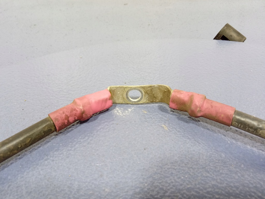 Bmw x1 e84 e90 2.0d n47 шланг plus генератор стартер в Україні