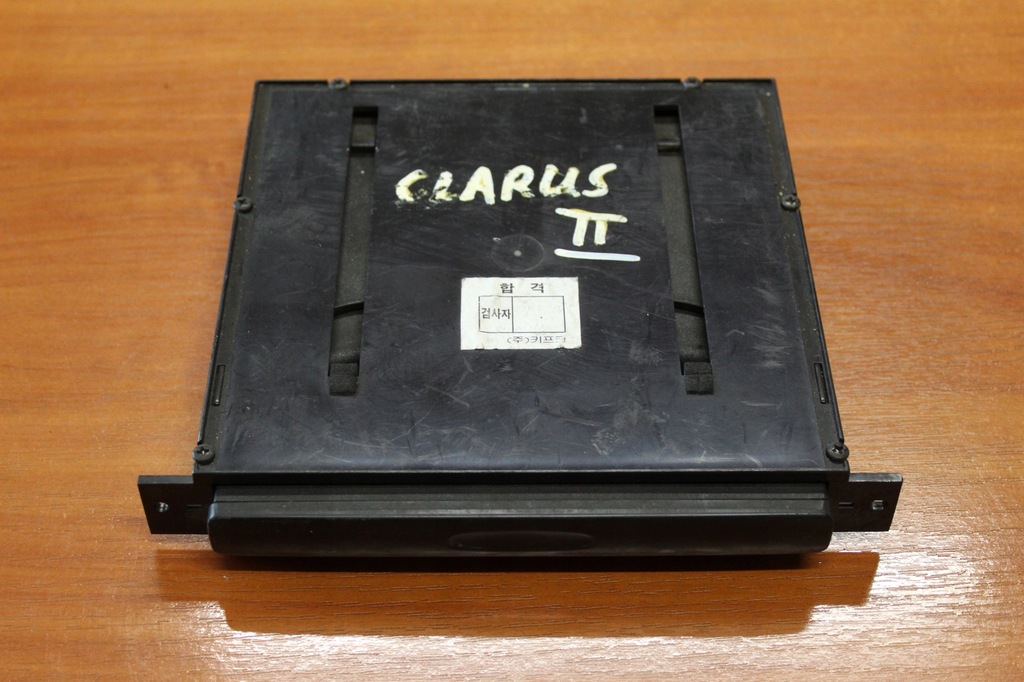 фото №1, Кронштейн na чашки kia clarus ii