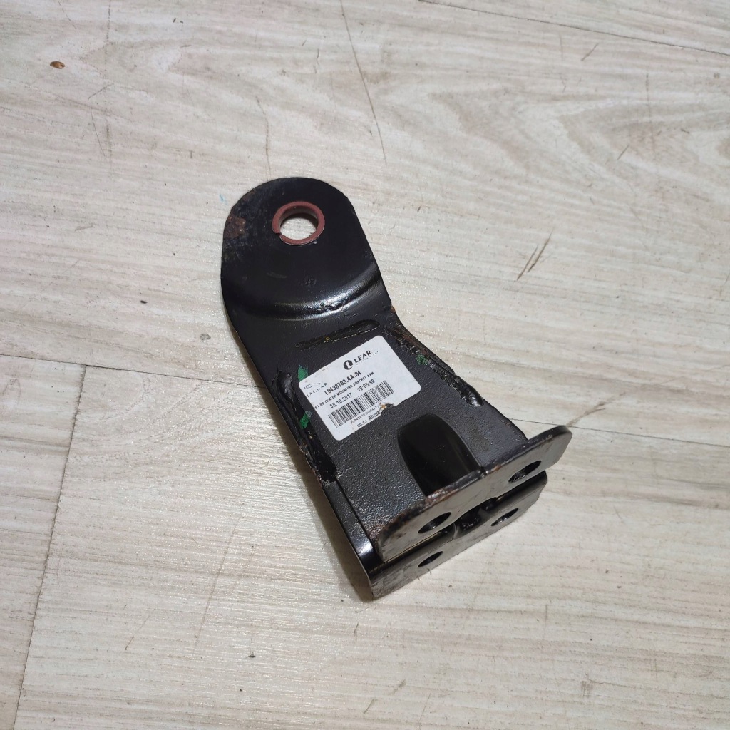 фото №1, Кронштейн сиденье jaguar f-pace l0438783aa