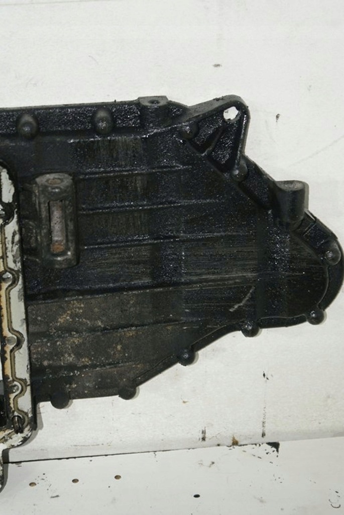 фото №11, Audi a8 d3 4.0 tdi піддон оливи масляна 057103607c