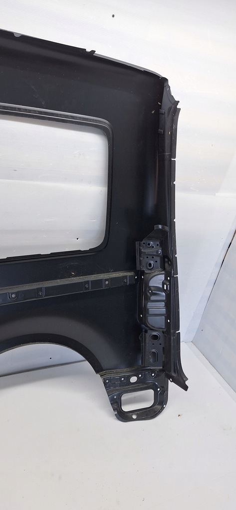 фото №9, Vw caddy 2k5 крыло задний задняя правый обшивка