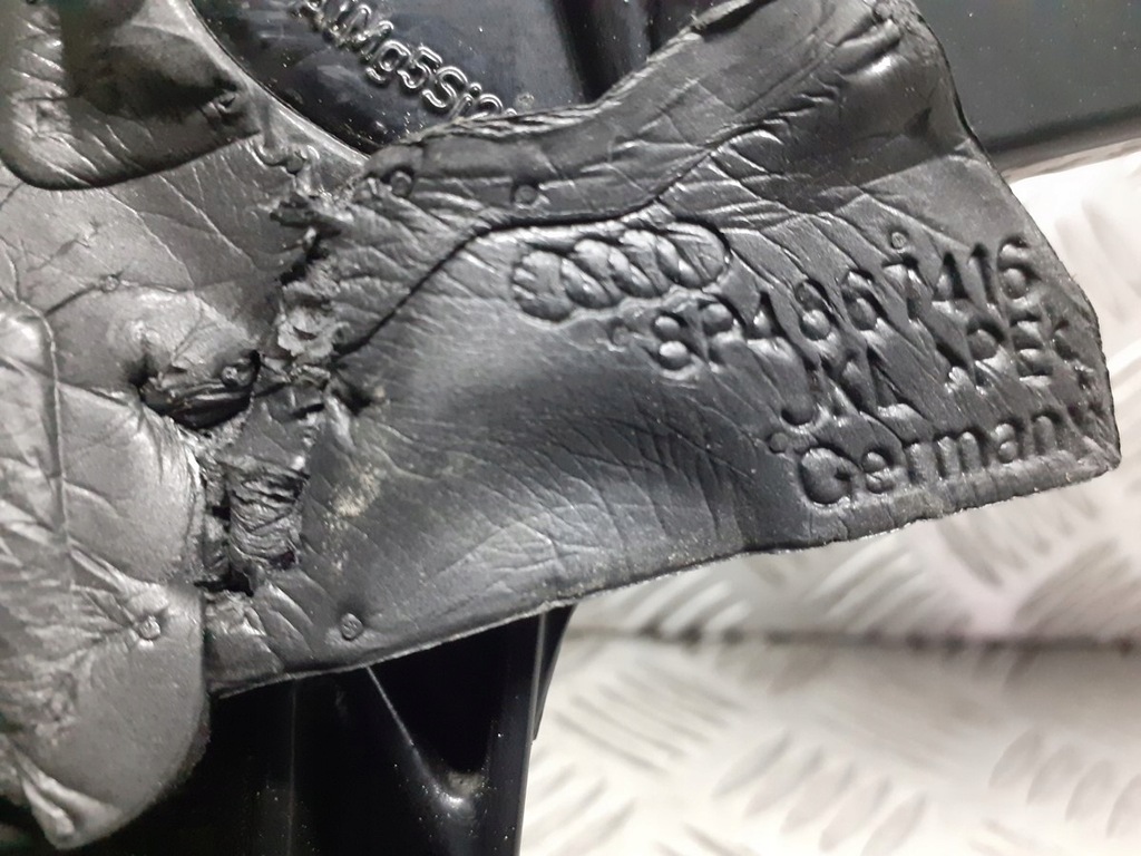 фото №2, Рамка двері правий задня audi a3 8p 5d