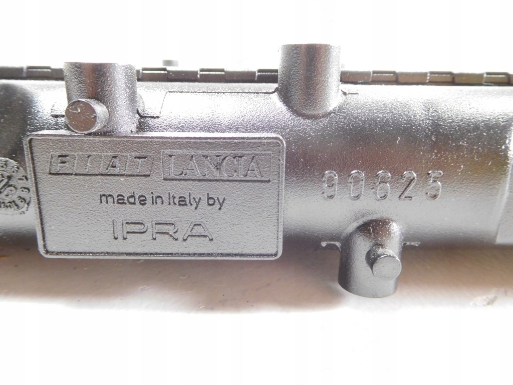 Радиатор двигателя alfa 145 146 tipo dedra 7727204 с Разборки