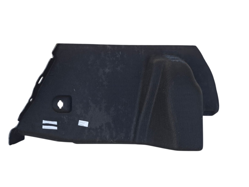 Купить Mercedes w177 a35 amg 2020- обшивка багажника левый