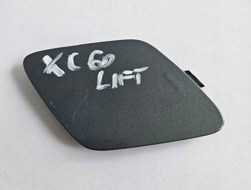 фото №1, Volvo xc60 ii r-design 2021- заглушка бампера перед 32234960