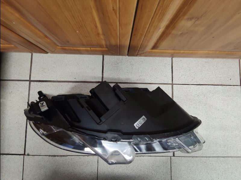 фото №11, Лампа передняя перед peugeot expert traveller