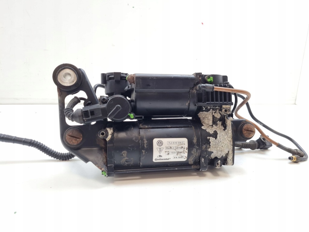 Купити Компресор підвіска пневматичний заднього 7l0616006e