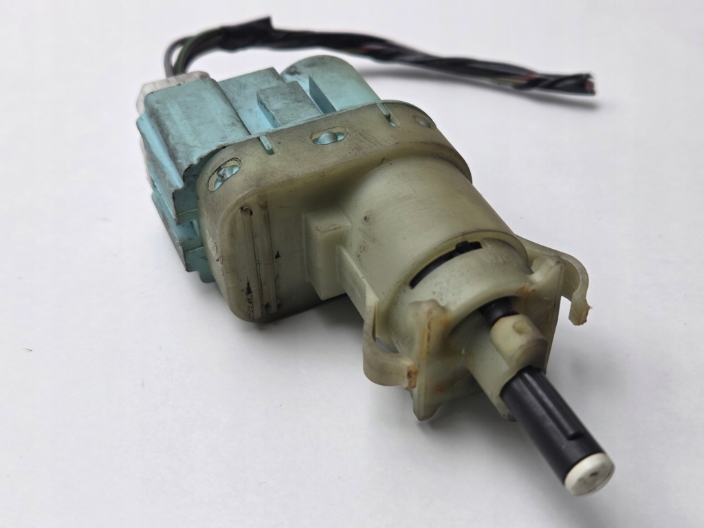 фото №7, Ford kuga mk2 transit puma mk2 датчик света стоп gl3t-9g854