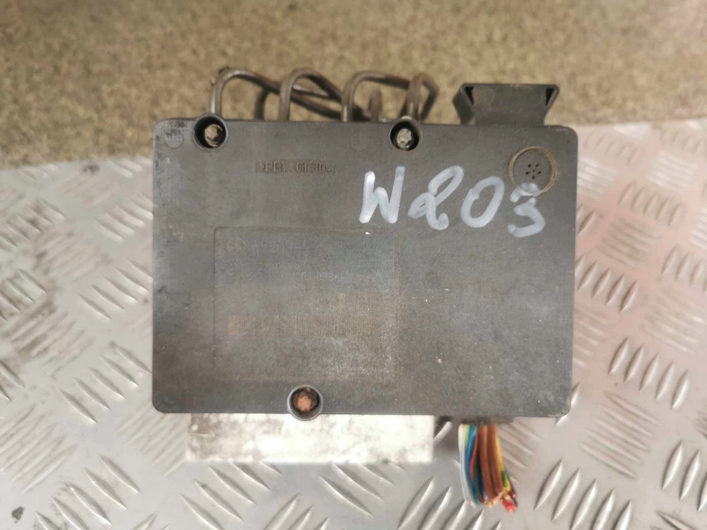 фото №1, Насос abs mercedes w203 оригинальный номер a2095451432