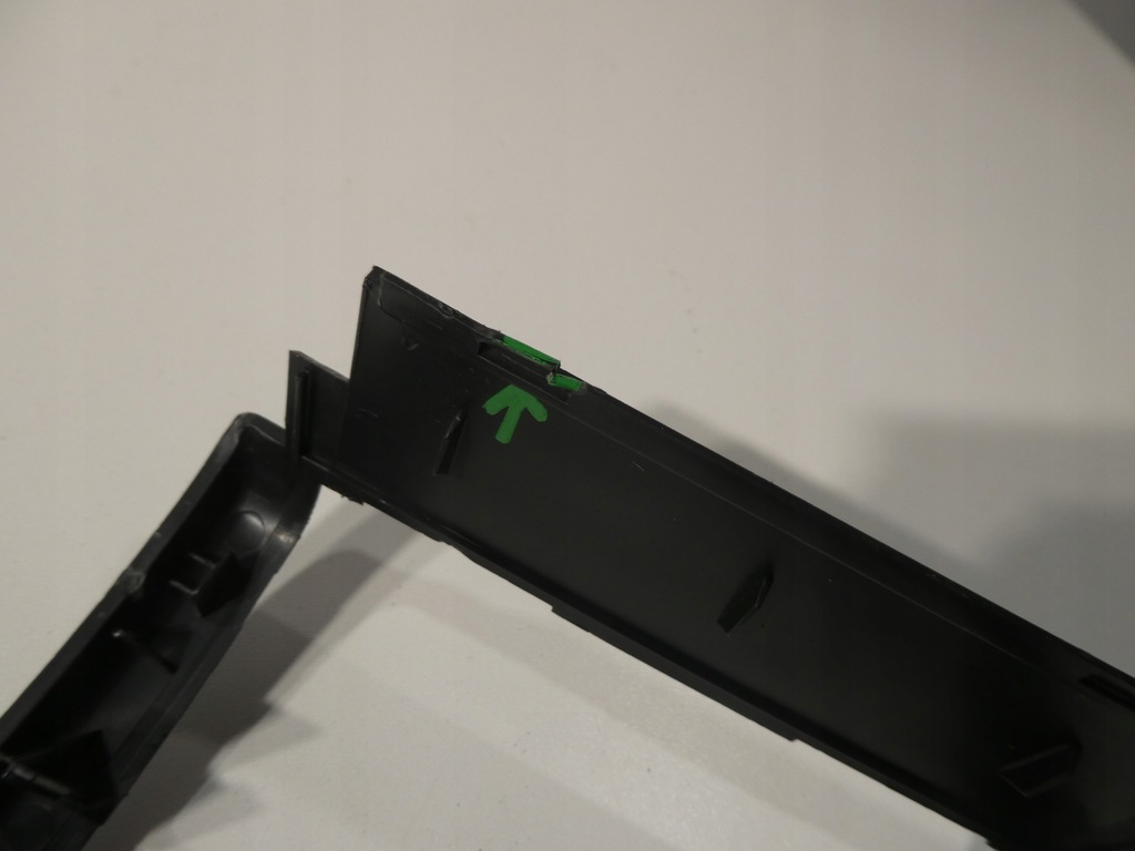 фото №5, Vw touran i caddy рамка тунель задня 1t0863289e