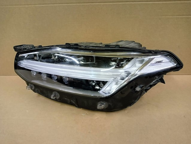 Купити Фара ліва лівий full led volvo xc90 2 рестайлінг  19-23