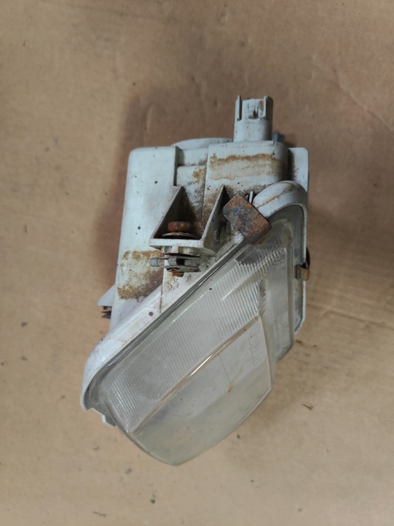 Iveco daily 3rd gen ліхтар протитуманні передні 1305623063 Київ