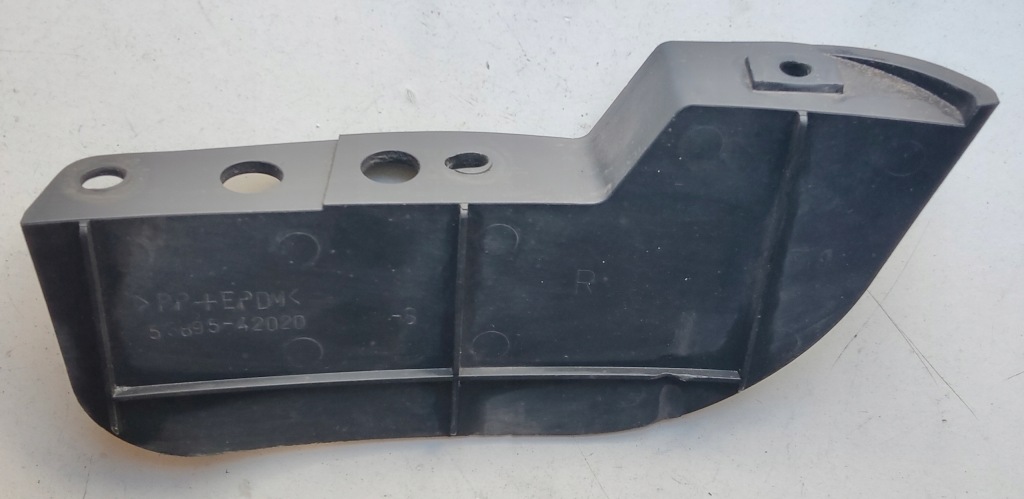 фото №1, Брызговик подкрылок передний перед rav rav4 iii правый 53895-42020