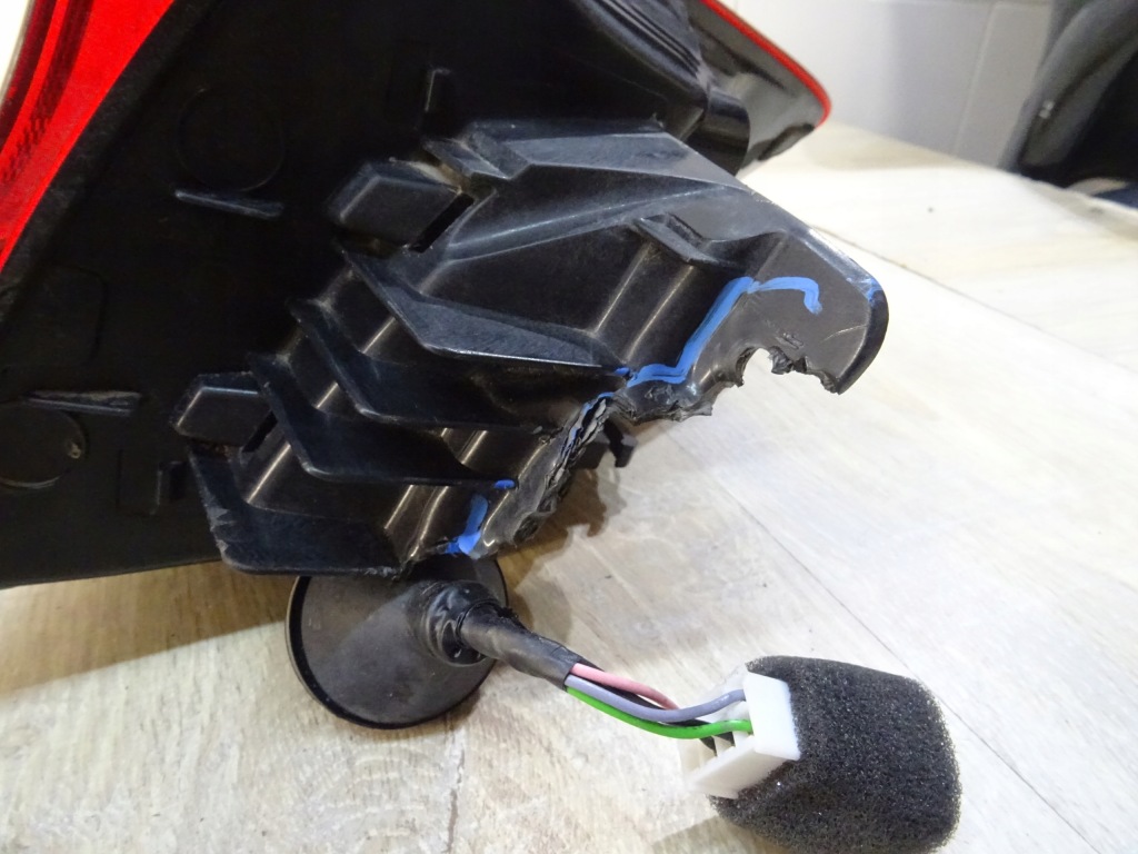 фото №8, Kia ceed iii kombi лампа левый задняя задняя w крыло 92401-j7100 llu