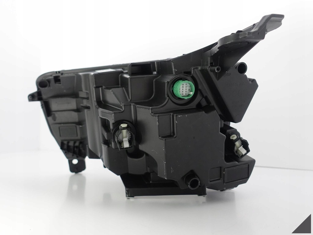 фото №6, Jeep avenger 22- base low обычная full led лампа r