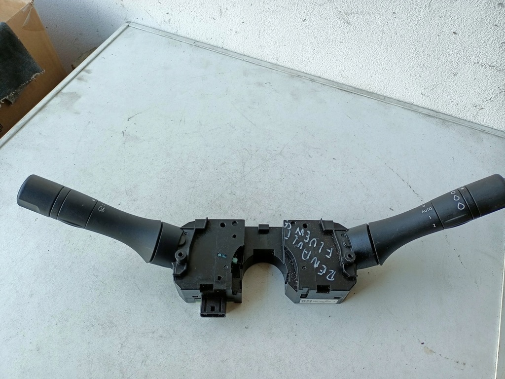 фото №1, Перемикач комбінований renault fluence 255670040r