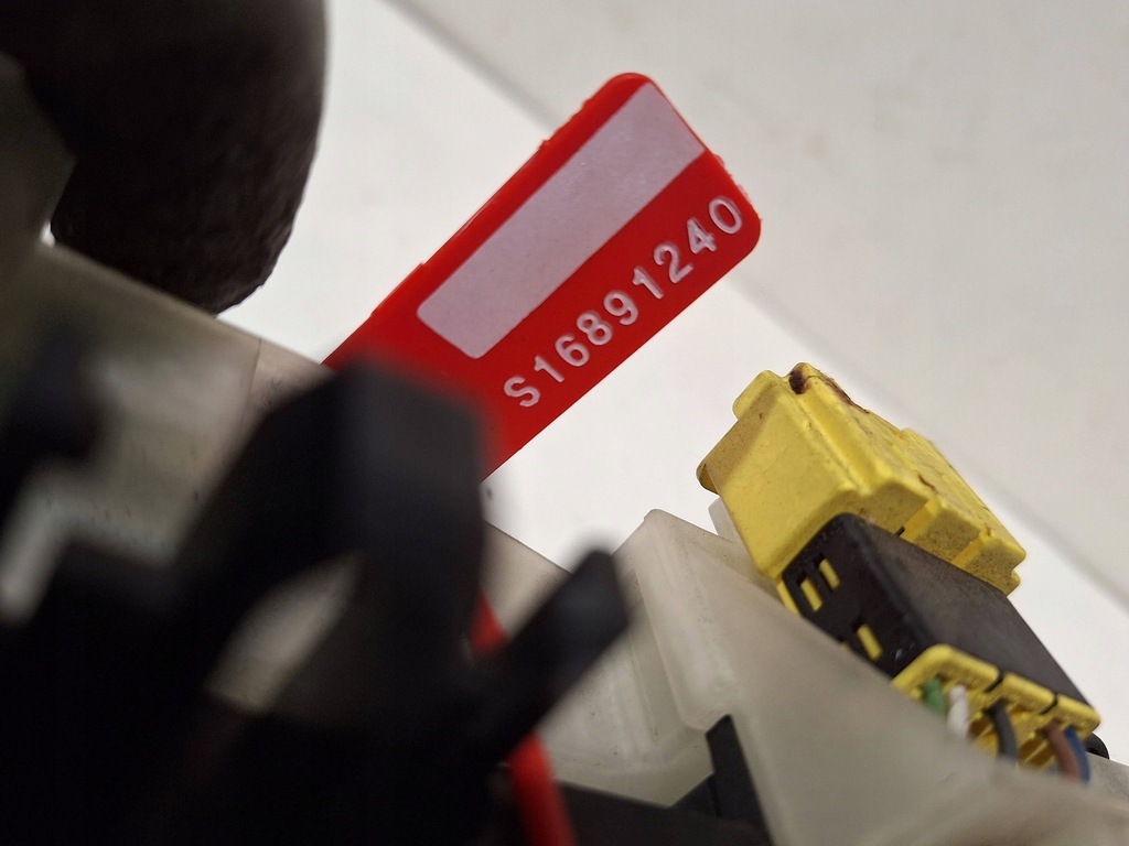 фото №7, Переключатель комбинированный лента 255670019r renault scenic iii megane iii 09-