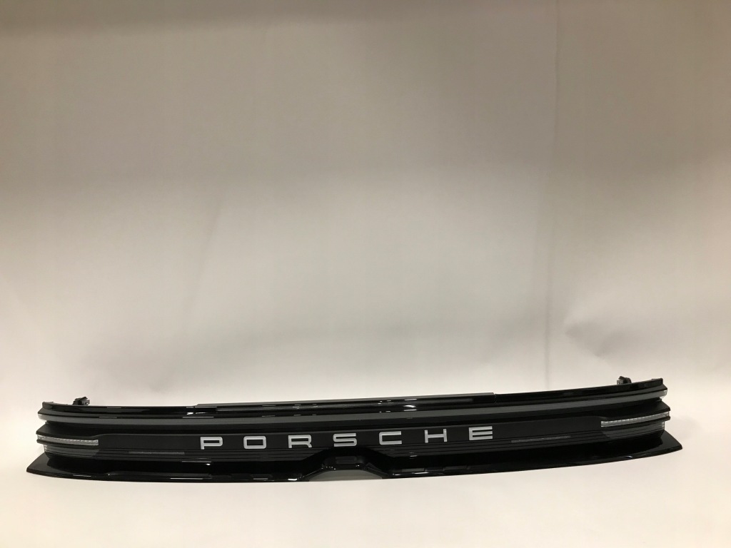 Купити Porsche macan 95c 24- фара задня накладка led європа