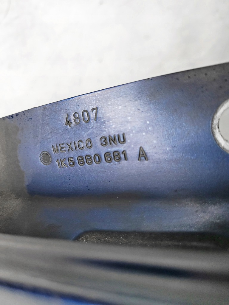 фото №7, Крила лівий правий vw jetta 5 / golf 5 kombi 05-11