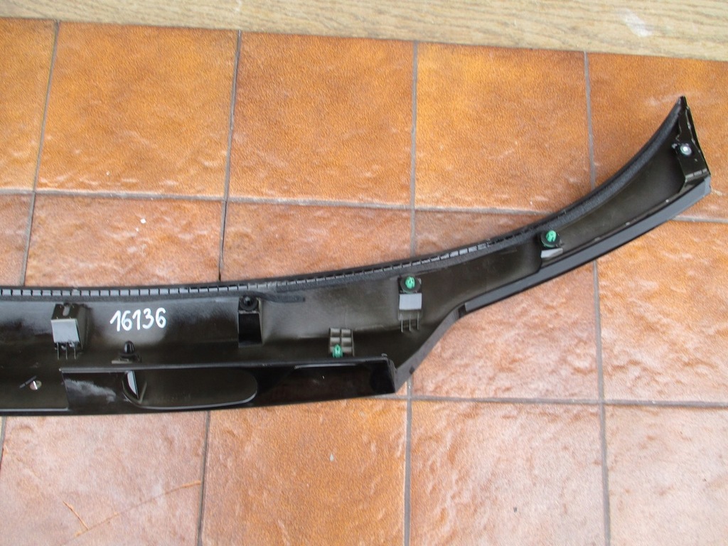 фото №10, Honda hr-v hrv ii 2 накладка крышки задняя