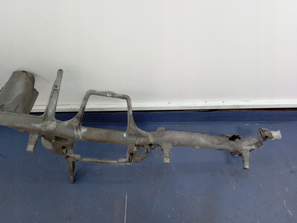 Mercedes gls w167 балка каркас консоли a1676808603 в Украине