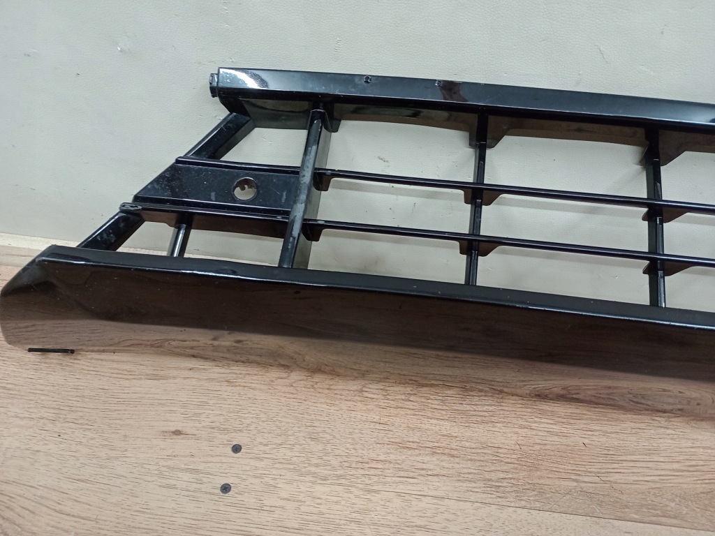 Volvo xc 60 xc60 ii рестайлинг  2021-- r-design решётка Доставка