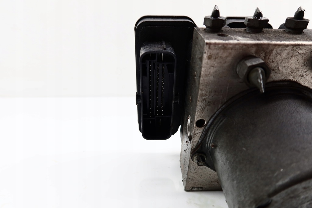 Mercedes w212 e-klasa рестайлінг  2.2 cdi насос гальмівна abs 2124311948 Недорого