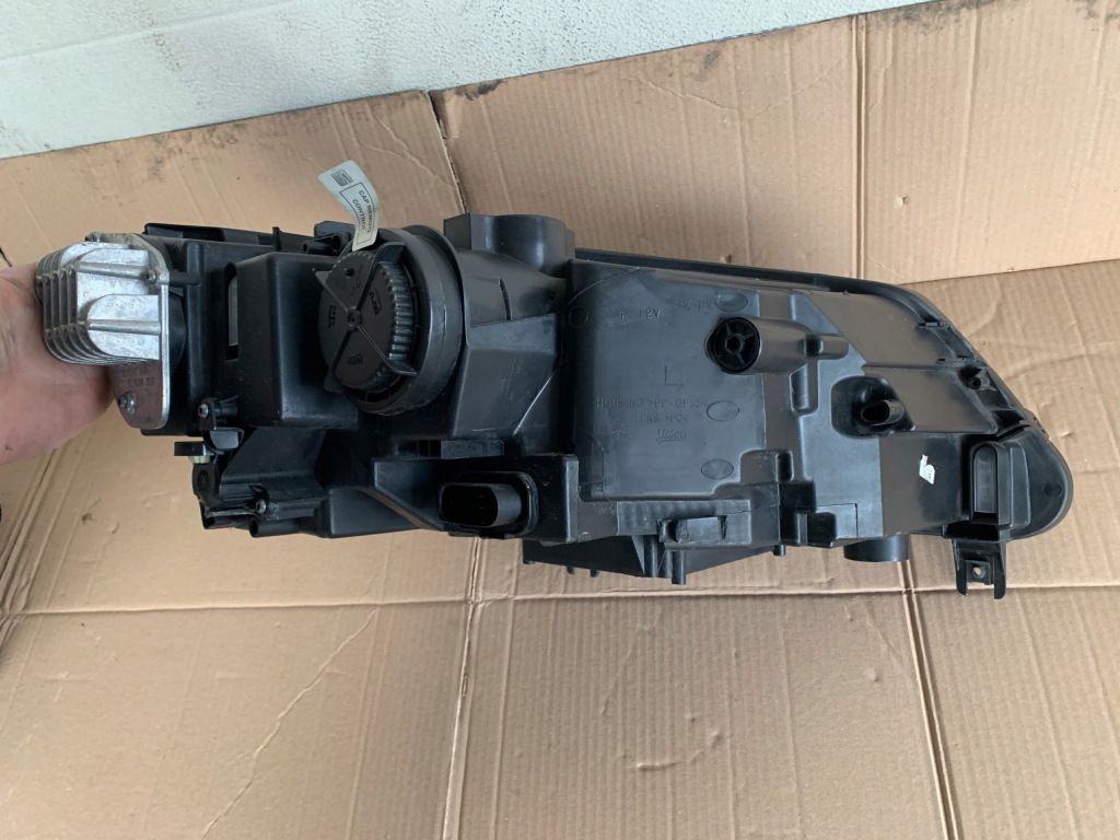 Фара ліва передня seat ateca full led в Україні