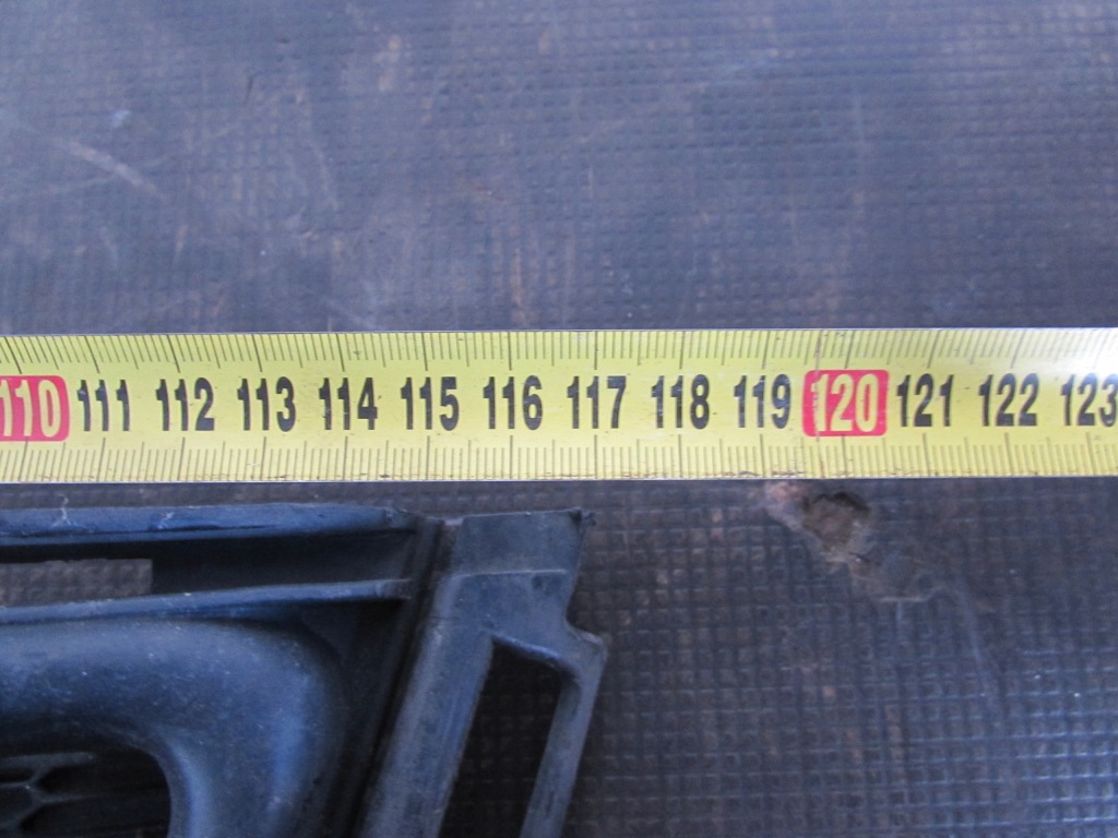 Решётка радиатора бампера перед 9681052677 citroen c5 x7 08-12r. Цена