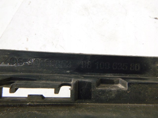 фото №4, Citroen berlingo решётка средняя