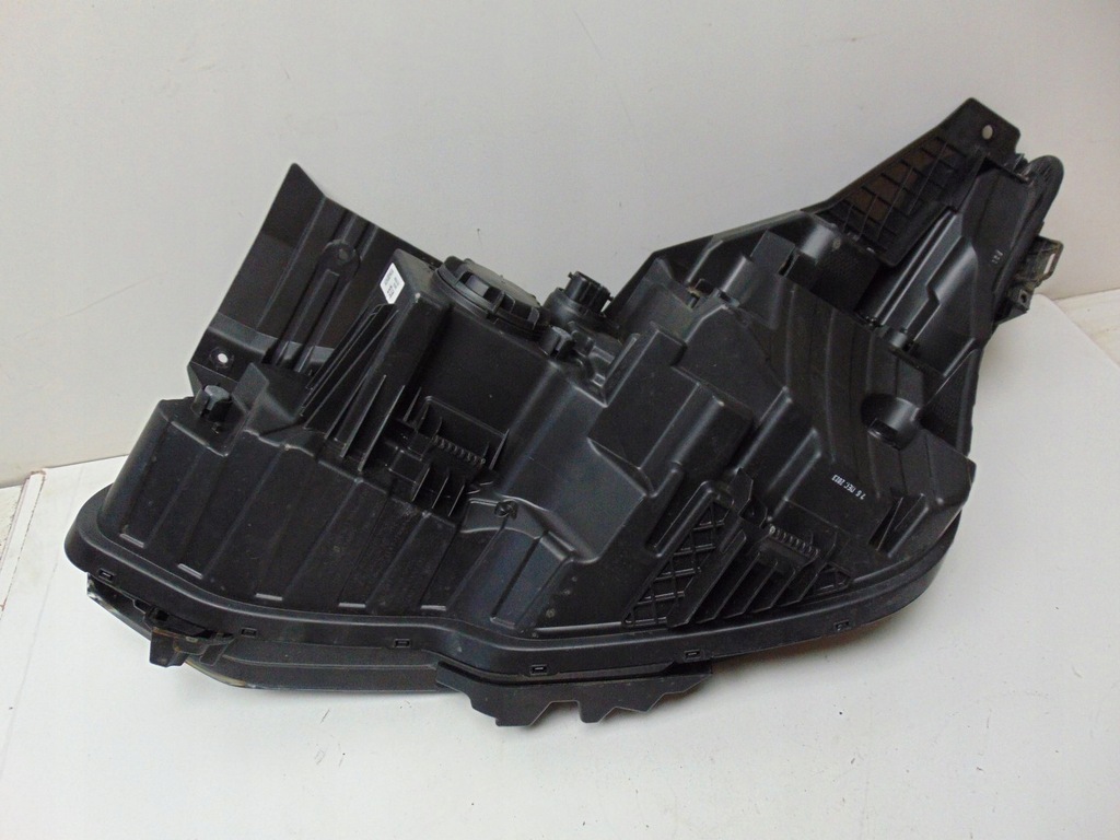 фото №13, Лампа права перед kia ev6 ev-6 full led 92102-cv130 ładna демонтаж europa