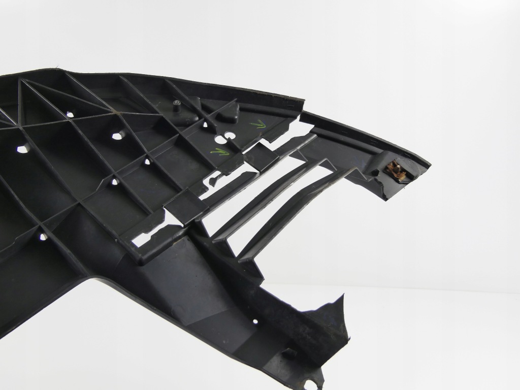 фото №9, Пол защита бампера повреждённая плита pod бампер peugeot 308 ii t9