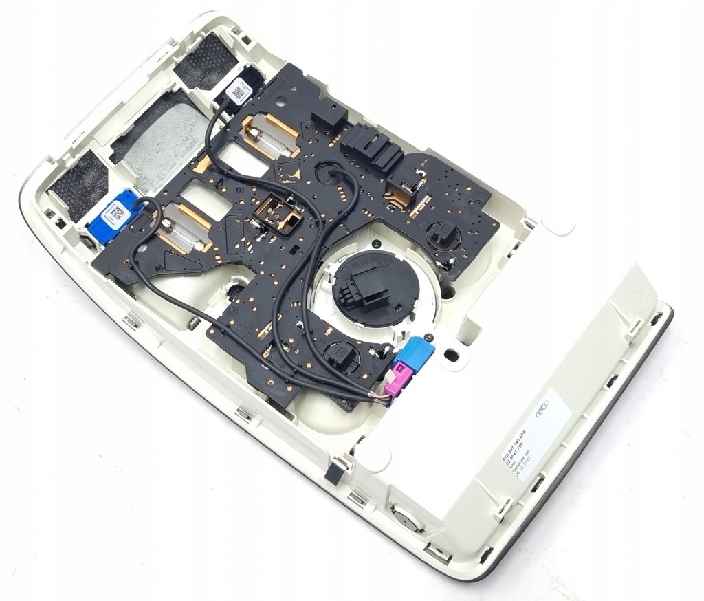 фото №8, Лампа кабіни перед audi q5 8r 8t0947140 6ps