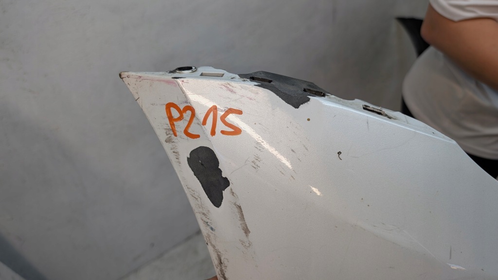 Tesla model 3 iii 17-19 бампер перед передній 1089447-00-b Доставка