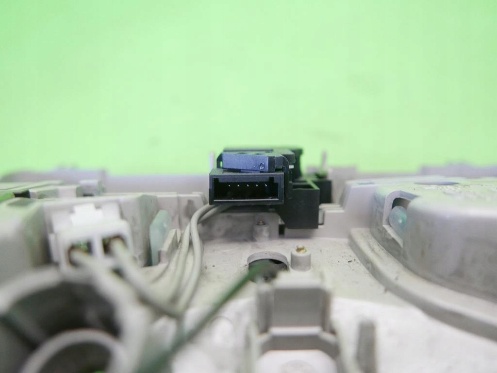 фото №8, Лампа освітлення кабіни mercedes v168 w168 01-04