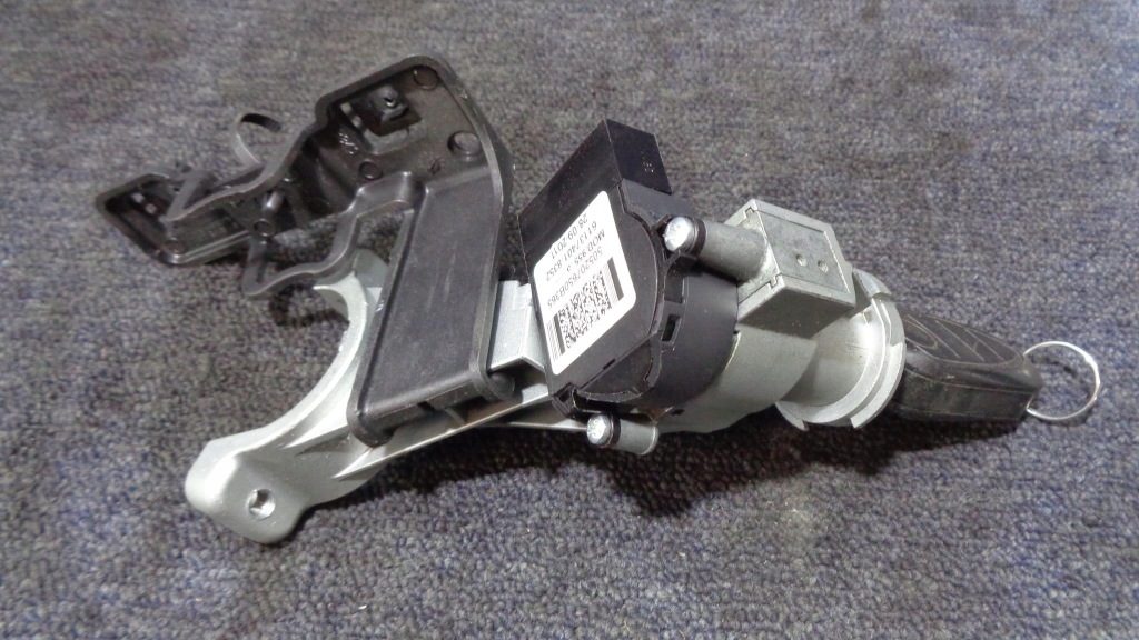 Бортовой компьютер замок зажигания bsi alfa romeo mito 1.4 16v m-air Цена