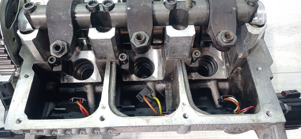 фото №12, Audi a2 1.4 tdi 045103373h головка