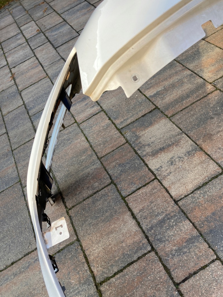 Jaguar e pace r dynamic бампер перед orygi. Оригинал